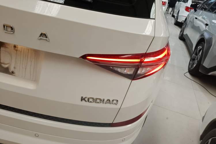 Used Skoda Kodiaq 2022 TSI330 7-Seater Two-Wheel-Drive Luxury Edition
