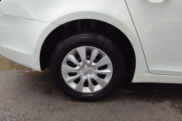 Used Chevrolet Cruze 2015 1.5L Classic SL MT