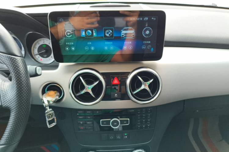 Used Mercedes-Benz GLK-Class 2014 GLK 260 4MATIC Dynamic Model