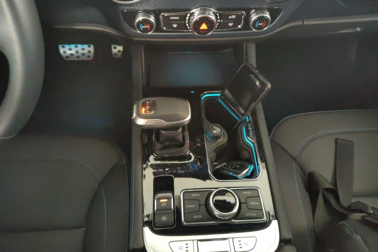 Used BAIC Off-Road BJ40 2023 2.0D Automatic Four-Wheel Drive Blade Hero Edition Adventurer Type
