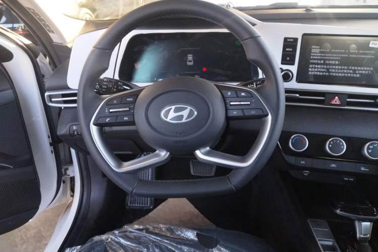Used Hyundai Elantra 2023 1.5L CVT GLX Elite Edition