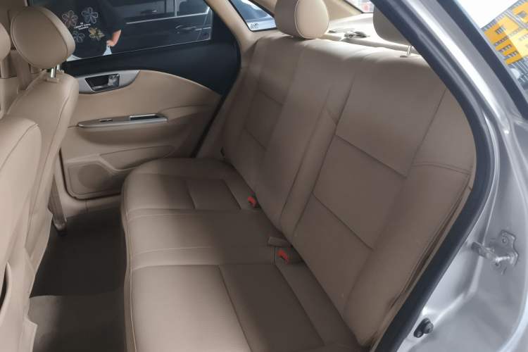 Used Buick Excelle 2013 1.5L Automatic Classic Model
