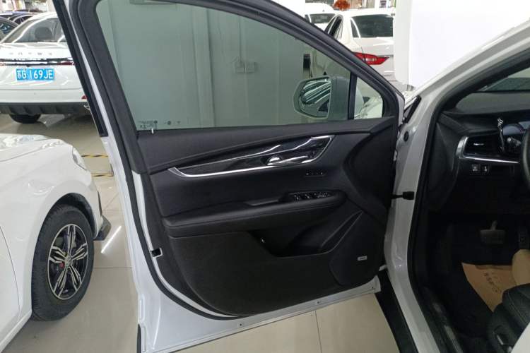 Used Cadillac XT5 2021 28T Luxury Version
