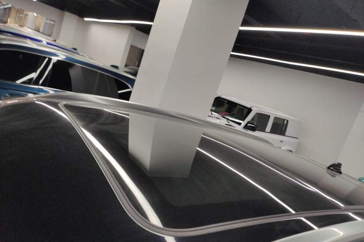 Used Hongqi HS5 2023 2.0T Qixiang Pro Edition
