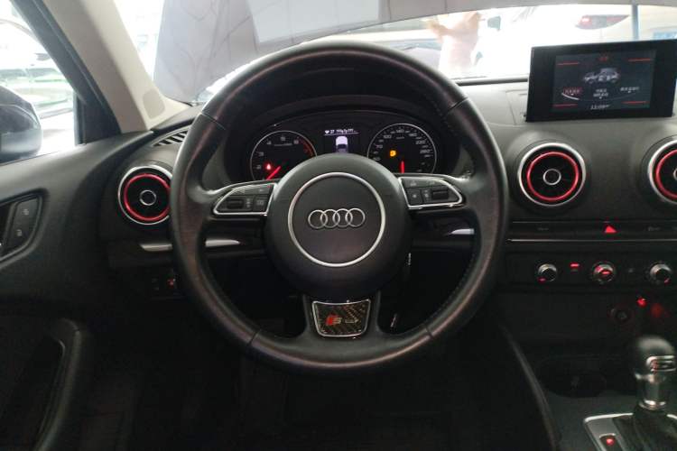 Used Audi A3 2016 Sportback 35 TFSI Ambition Edition
