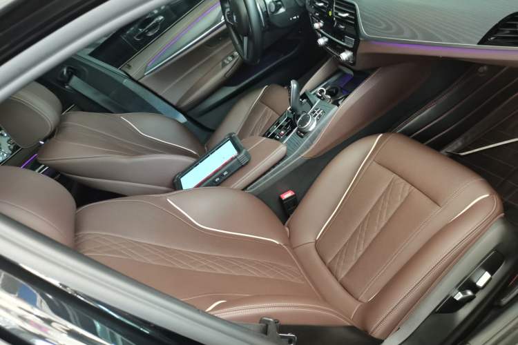 Used BMW 5 Series 2022 Restyled 530Li Leading Edition M Sport Package
