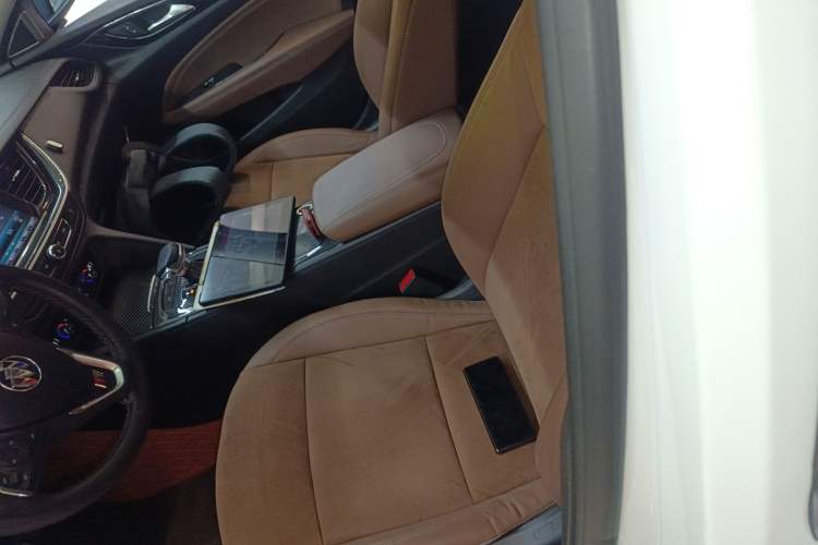 Used Buick Regal 2019 20T Elite Version China VI Standard
