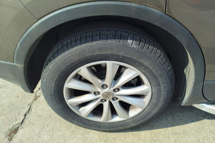 Used Buick Envision 2014 28T Four-Wheel Drive Elite Model
