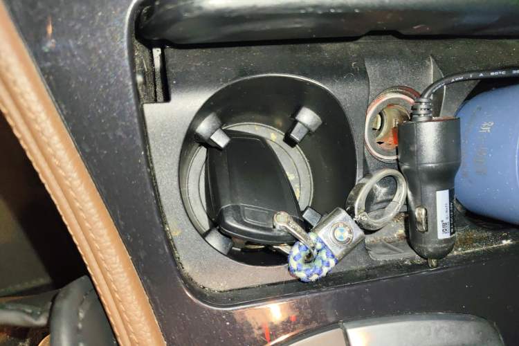 Used BMW 5 Series 2017 520Li Elegant Edition
