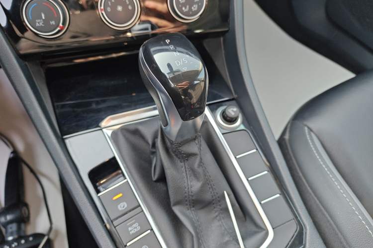 Used Volkswagen Sagitar 2019 280TSI DSG Comfort Version China VI Standard