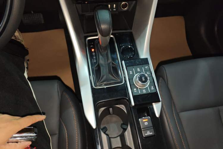 Used Mitsubishi Eclipse Cross 2021 1.5T CVT Two-Wheel Drive Dream Edition