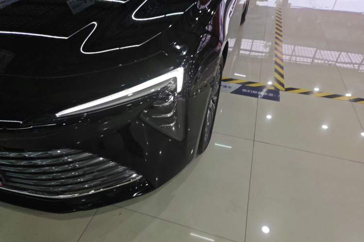 Used Buick LaCrosse 2023 28T Prestige Edition
