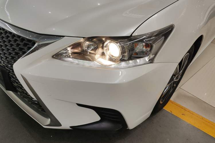 Used Lexus CT 2017 CT200h Comfort Edition Monochrome China V Standard