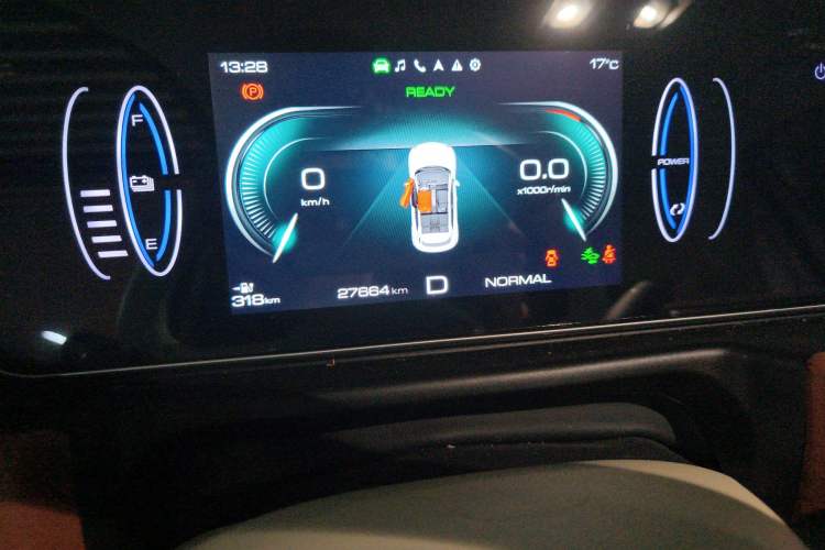 Used ORA Good Cat 2023 401 km Standard Range Comfort Version Lithium Iron Phosphate