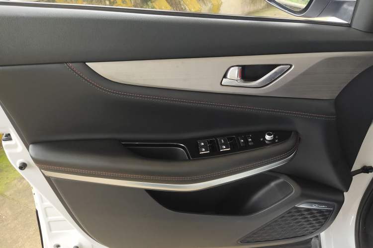 Used Changan CS75 2018 280T Automatic Smart Edition China V-standard
