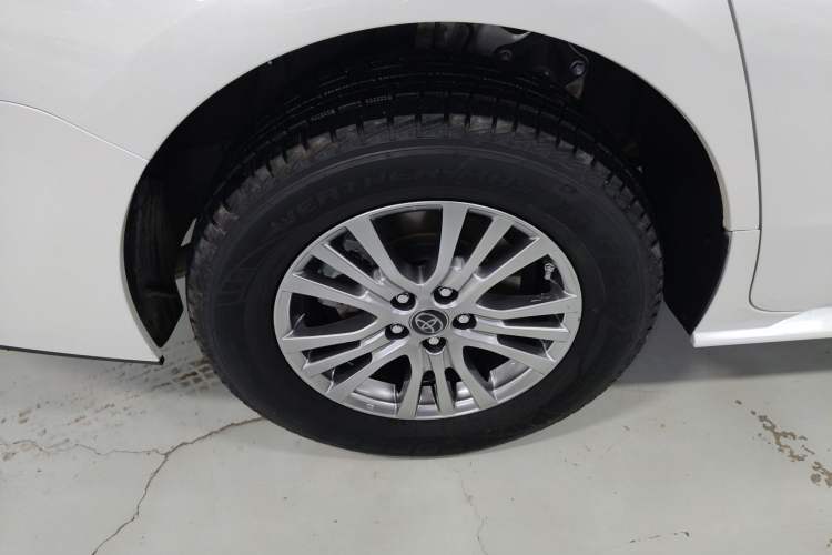 Used Toyota Sienna 2021 2.5L Hybrid Comfort Edition