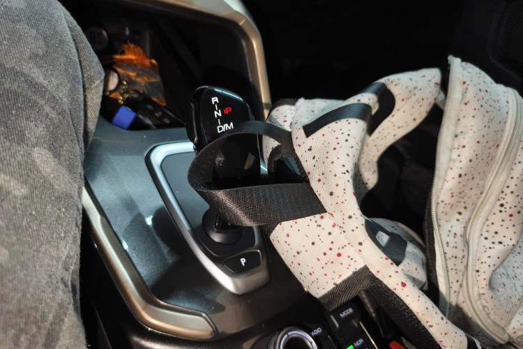 Used Haval H6 2019 1.5 GDIT Automatic Luxury Smart Connect Version China VI Standard
