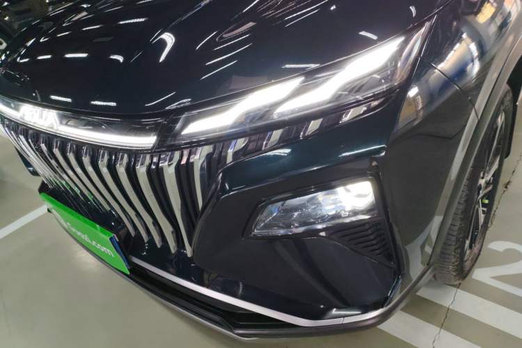 Used Dongfeng Aeolus Huge 2022 Mach Power 1.5T DareDrive Edition · Smart