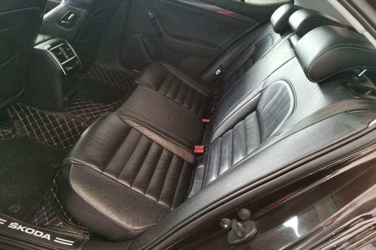 Used Skoda Superb 2016 TSI330 DSG Smart Drive Edition
