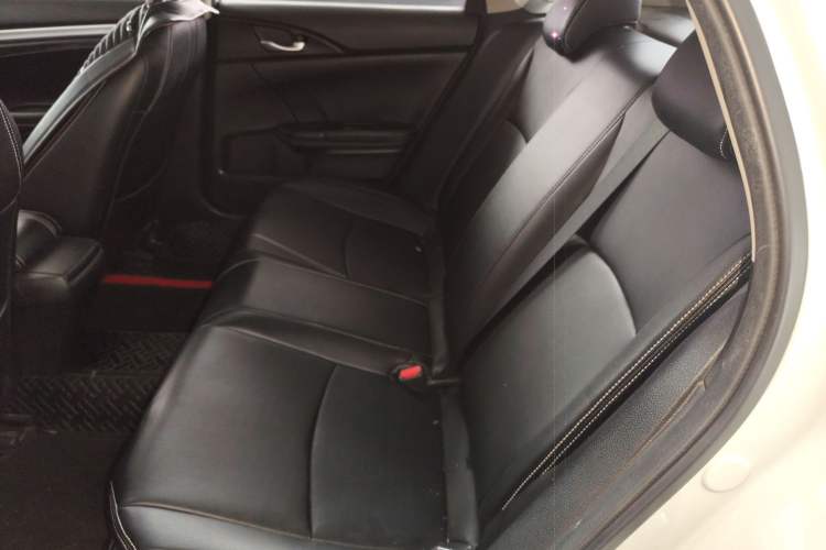 Used Honda Civic 2016 180TURBO CVT Comfort Version
