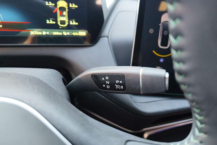 Used  SL03 2024 135Plus Glory Edition