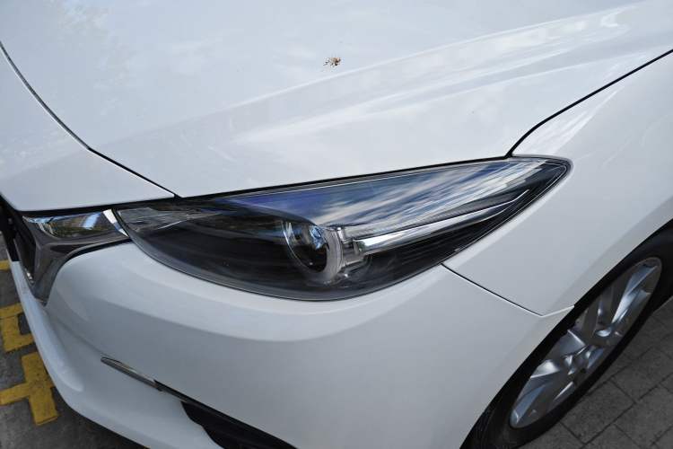 Used Mazda Mazda 3 Axela 2017 Sedan 1.5L Automatic Luxury Model Emission Standard China V