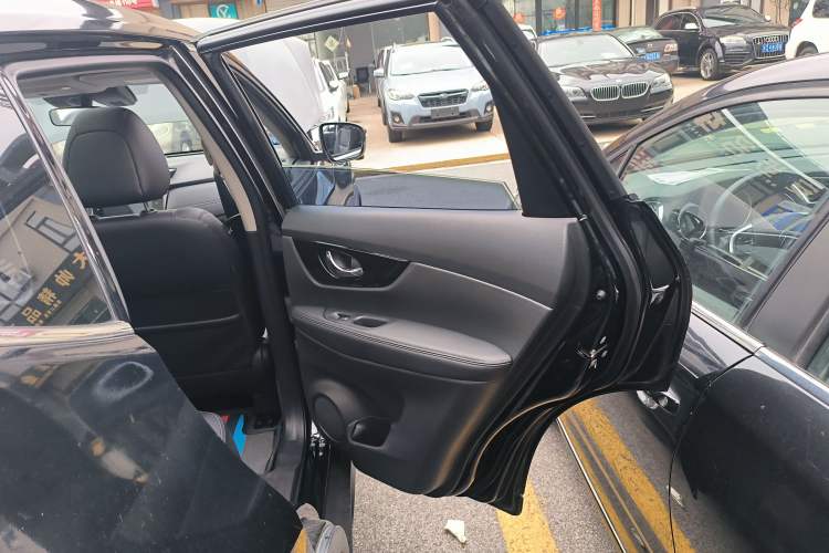 Used Nissan X-Trail 2021 2.0L CVT 2WD XL ITS Comfort Commemorative Edition
