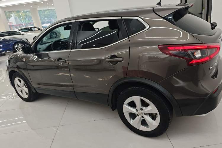 Used Nissan Qashqai 2019 2.0L CVT Smart Enjoyment Version
