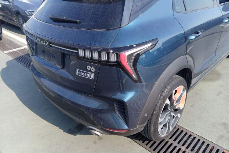 Used Lynk & Co 06 2021 1.5T Shero Pink Special Edition
