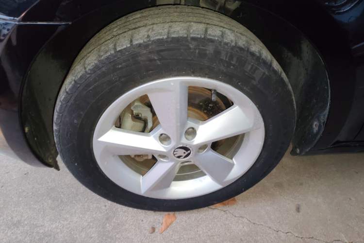 Used Skoda Octavia 2015 1.6L Automatic Yijun Edition
