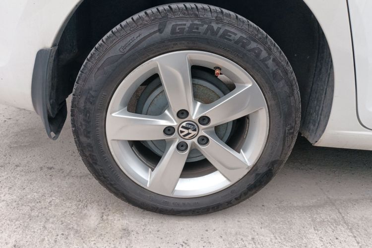 Used Volkswagen Santana 2015 1.6L Automatic Comfort Edition
