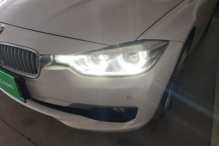 Used BMW 3 Series 2018 320Li Fashion Model
