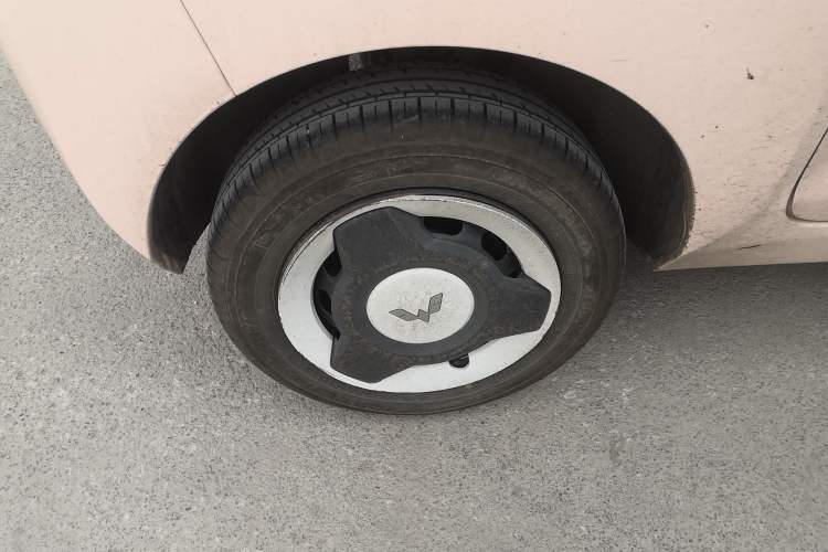 Used Wuling Hongguang MINIEV 2022 Macaron Premium Model – Lithium Iron Phosphate