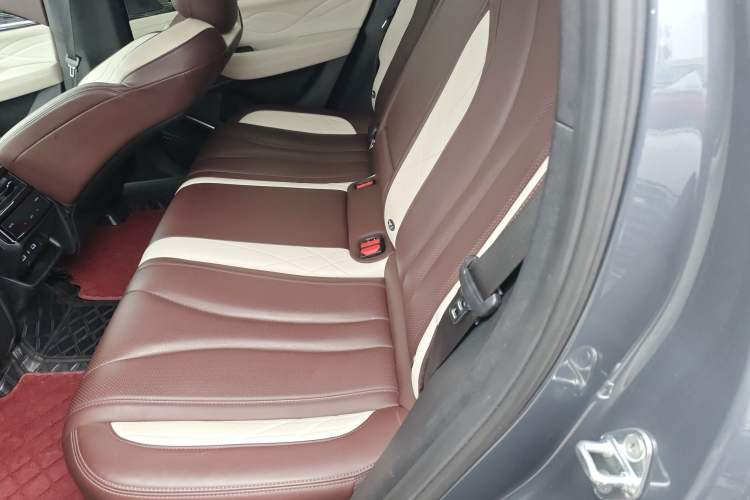 Used Geely Auto Monjaro L 2021 2.0TD DCT EVO Two-Wheel Drive Smart Luxury Version
