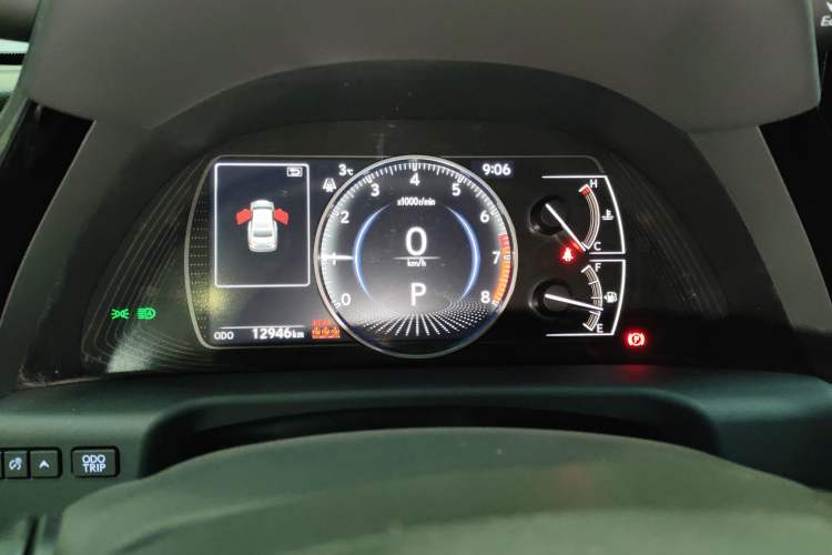 Used Lexus ES 2023 200 Excellence Edition
