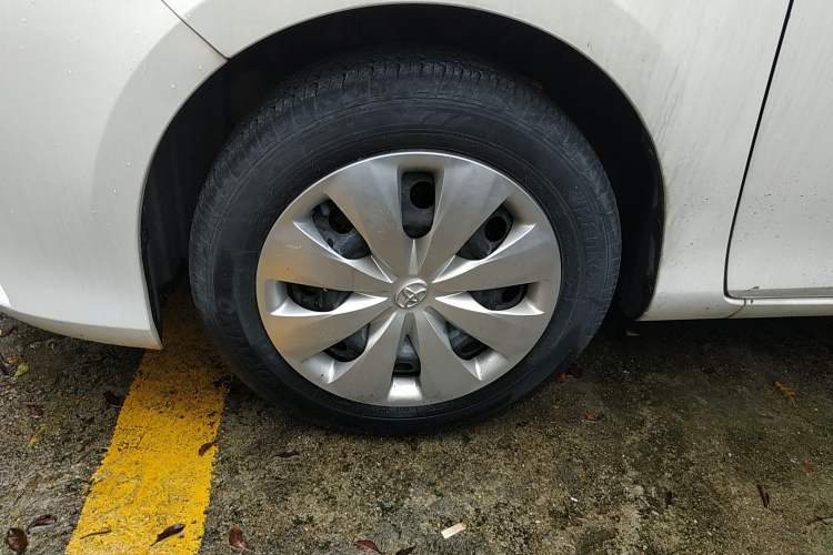 Used Toyota YARiS L 2017 1.5E CVT Dynamic Edition
