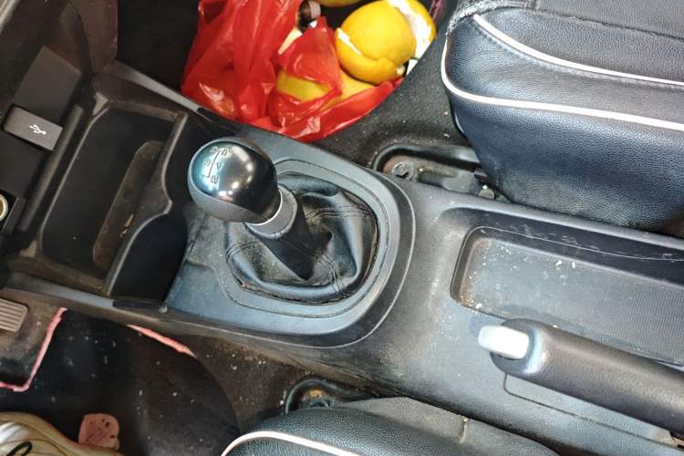 Used Honda Fit 2016 1.5L LX Manual Comfort Model
