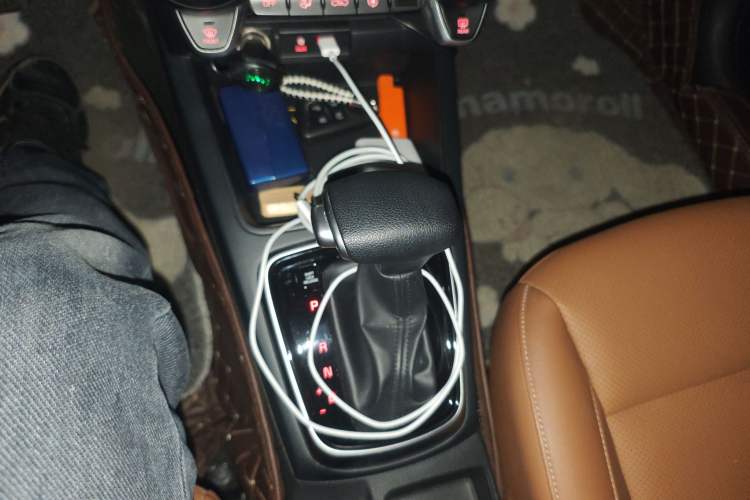 Used Kia KX Cross 2017 1.4L AT GLS