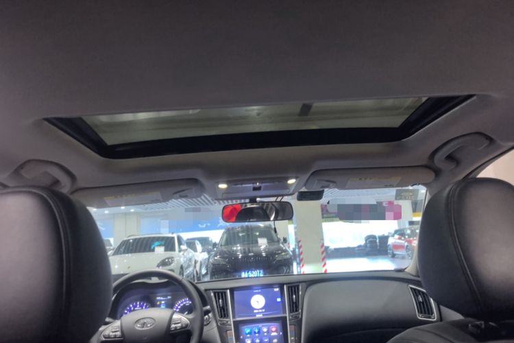 Used Infiniti Q50L 2016 2.0T Comfort Edition
