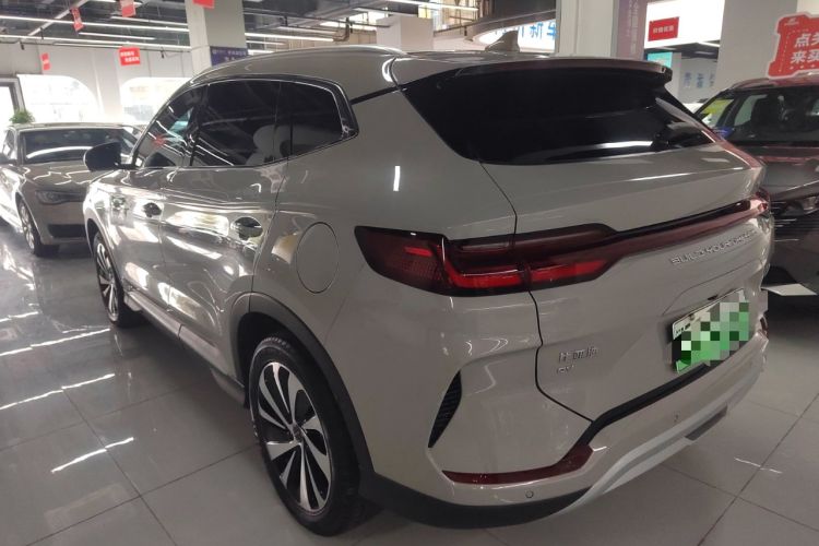 Used BYD Song PLUS New Energy 2023 Champion Edition EV 520KM Flagship Model
