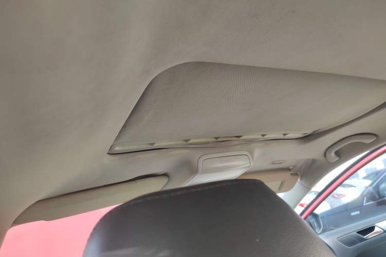 Used Volkswagen Sagitar 2014 Revised Version 1.6L Automatic Comfort Edition
