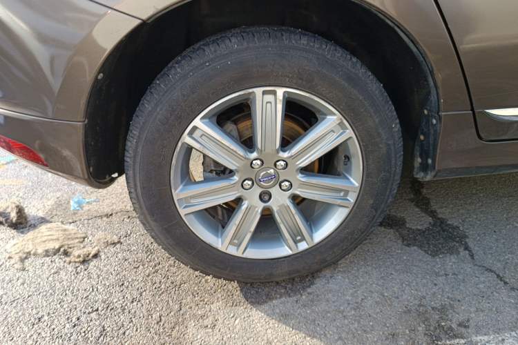 Used Volvo XC60 2017 T5 AWD Smart Range Edition
