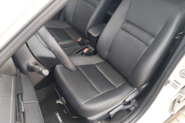 Used Toyota YARiS L 2020 X-Trail X 1.5L CVT Leading Edition
