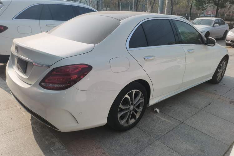 Used Mercedes-Benz C-Class 2015 C 200 L Sport Edition
