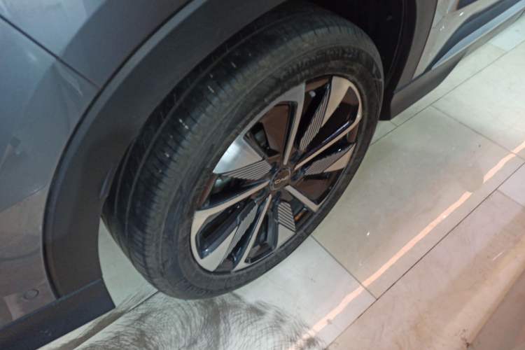 Used BYD Song PLUS New Energy 2025 EV Intelligent Driving Version 520km Premium Model
