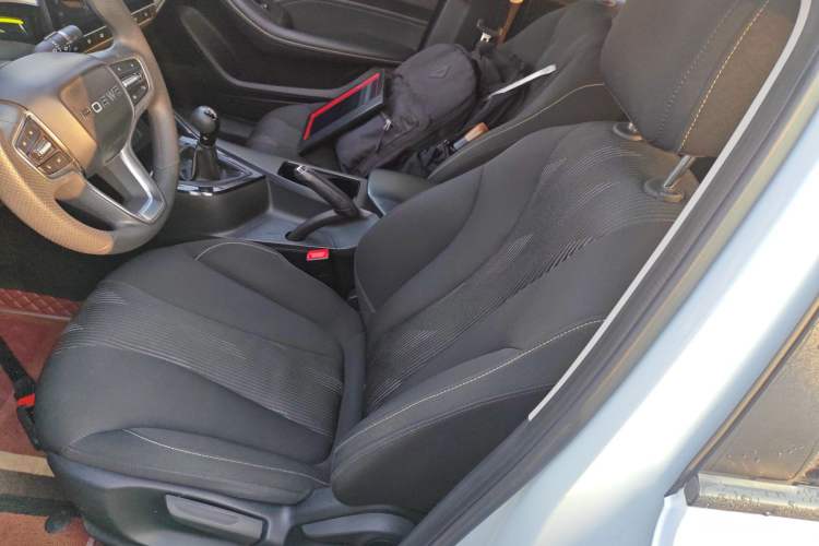 Used Roewe i5 2021 1.5L Manual Platinum Edition
