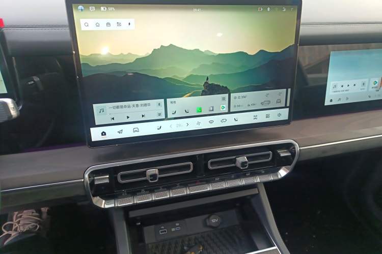 Used  917 2023 Range-Extended Base Model
