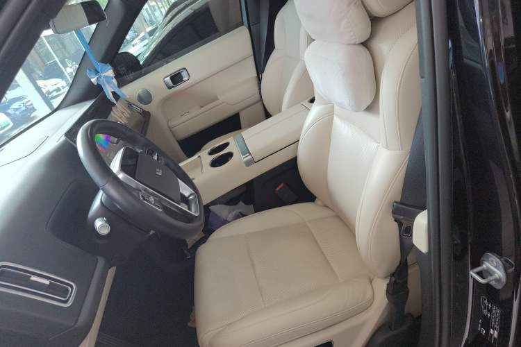 Used Li Auto L9 2022 Max model
