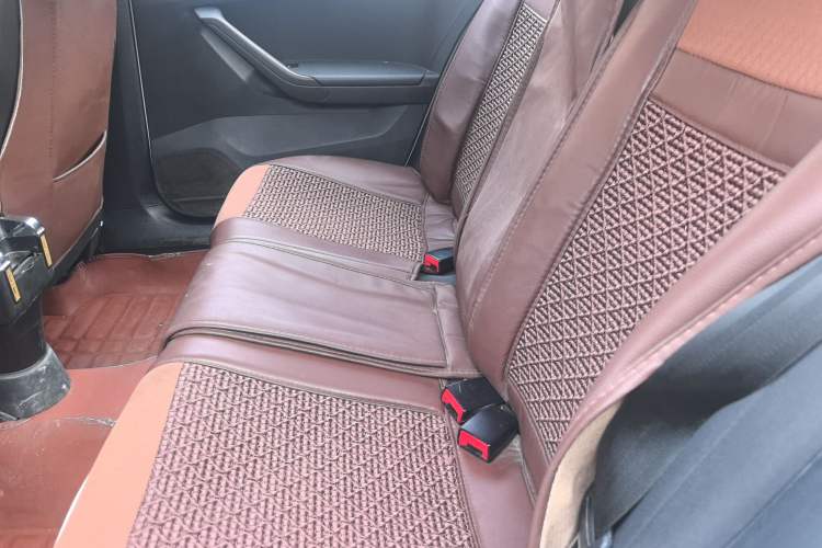 Used Volkswagen Jetta 2017 1.4L Manual Fashion Edition
