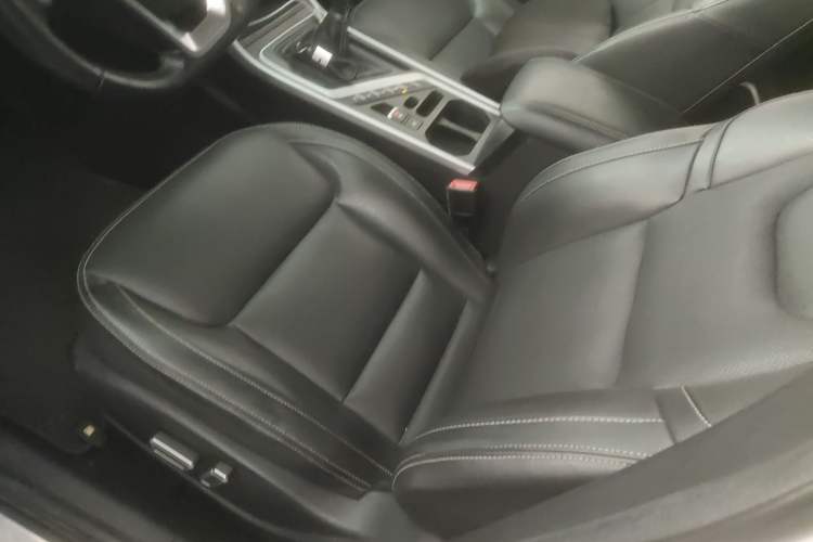 Used Geely Auto Vision X6 2018 1.8L Manual 4G Connect Luxury Edition